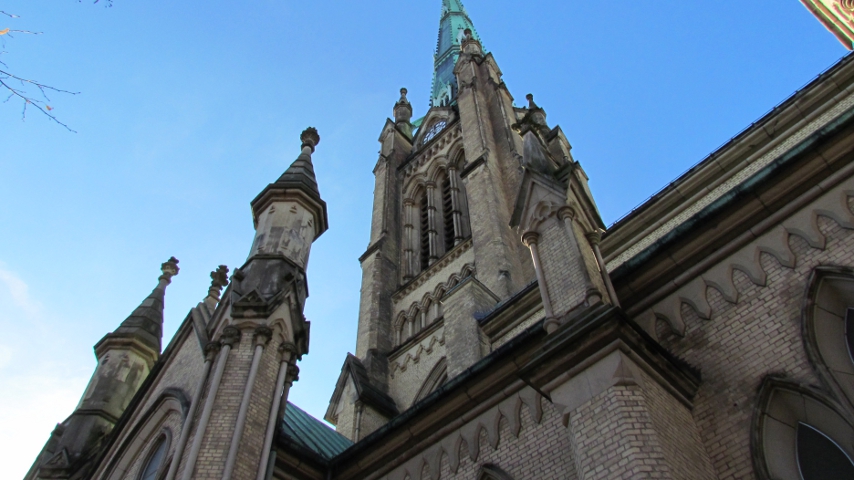 Copyright � 2011 by Macroknow Inc. All Rights Reserved.